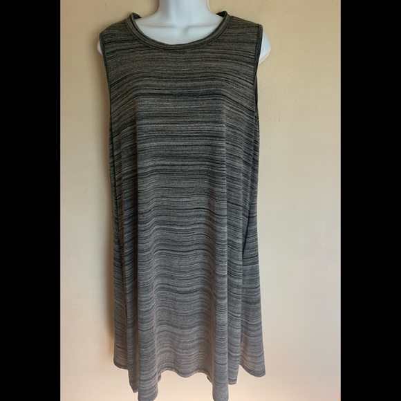 AB studio dress - Picture 1 of 4